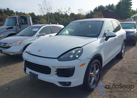 2016 Porsche Cayenne S z USA, uszkodzony, nr VIN WP1AB2A22GLA96716
